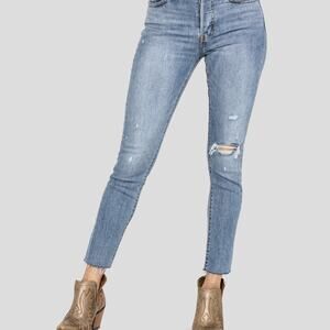 Levi's Distressed Wedgie Skinny Jeans 26